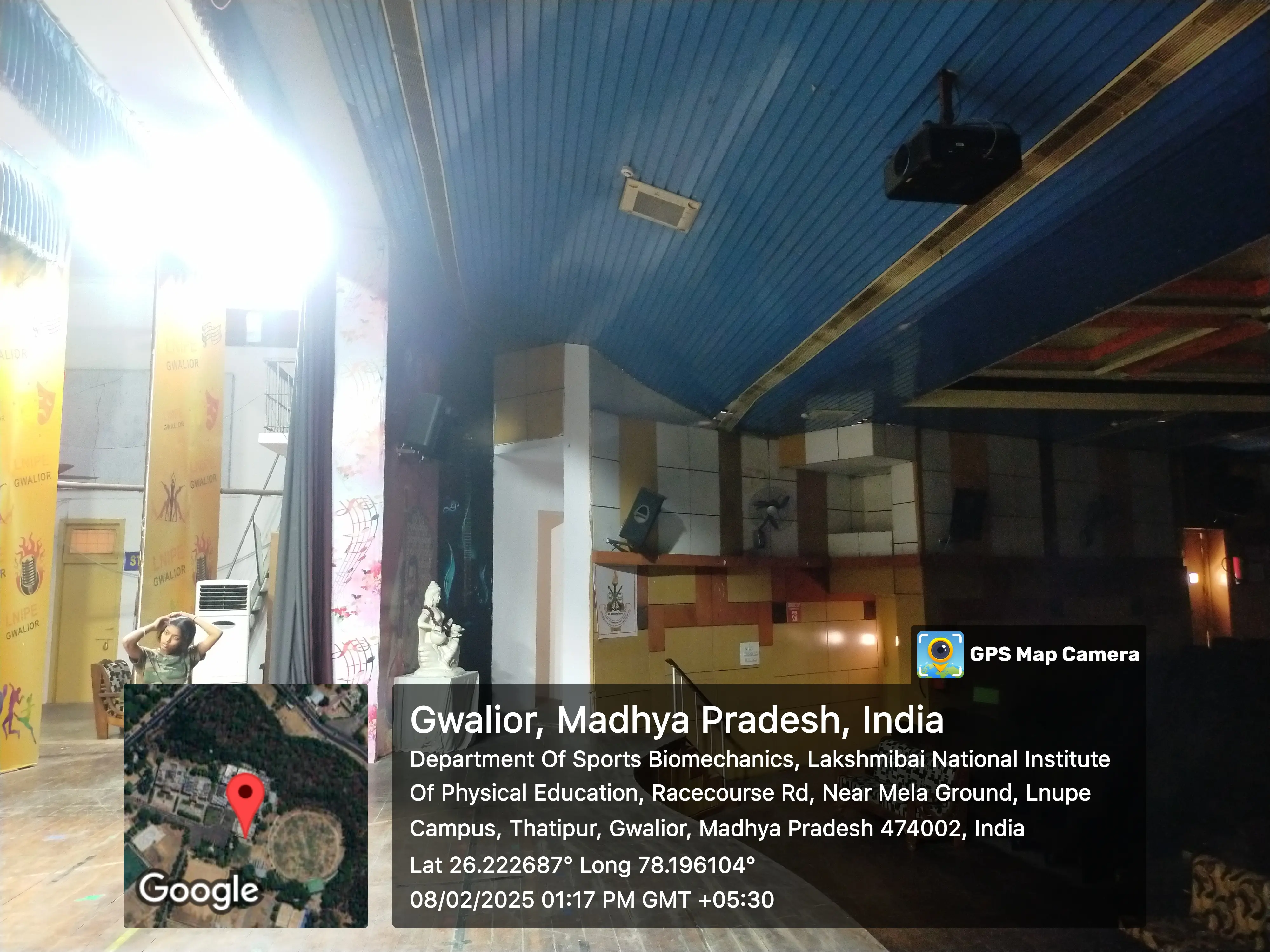 //lnipe.edu.in/static//other/gioimg/classroom_with_ict_facility/30 Tagore Hall auditorium.webp